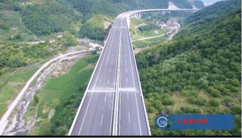 今日播報(bào) 年底通車又近一步 杭紹臺(tái)高速公路工程臺(tái)州段全線瀝青路面攤鋪全部完成